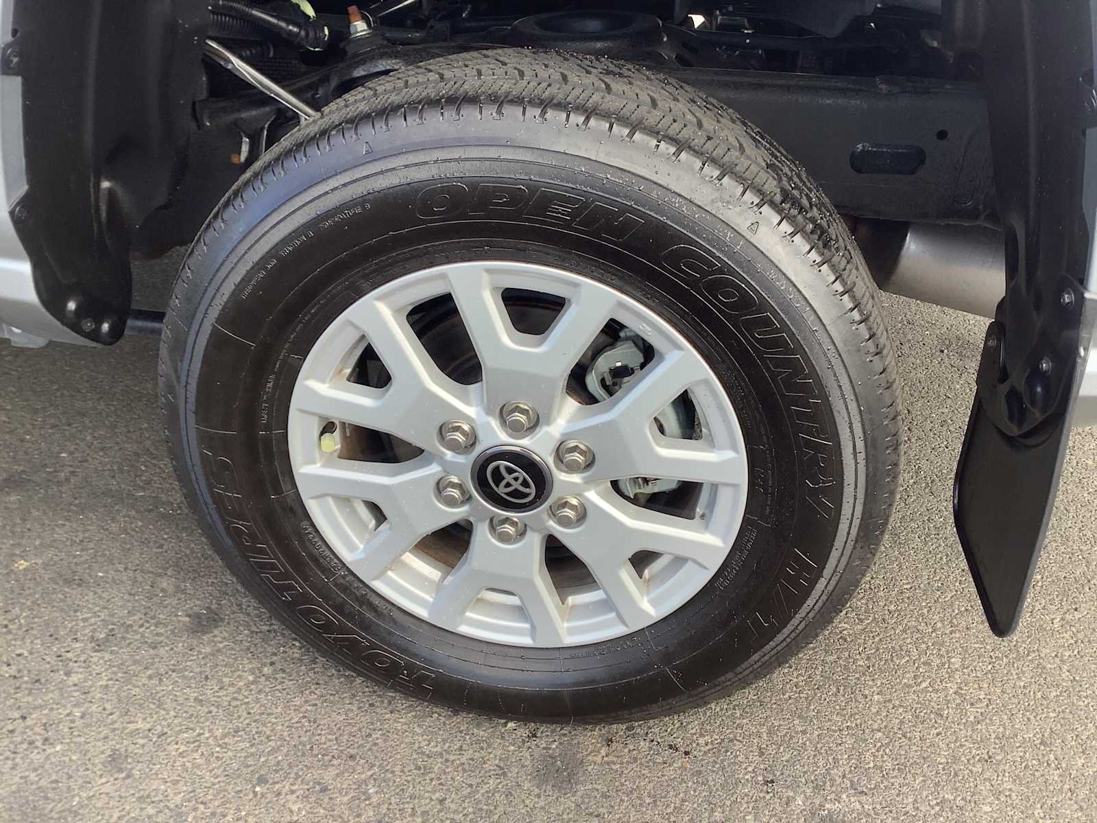 Thumbnail: 2024 Toyota Tacoma - 6