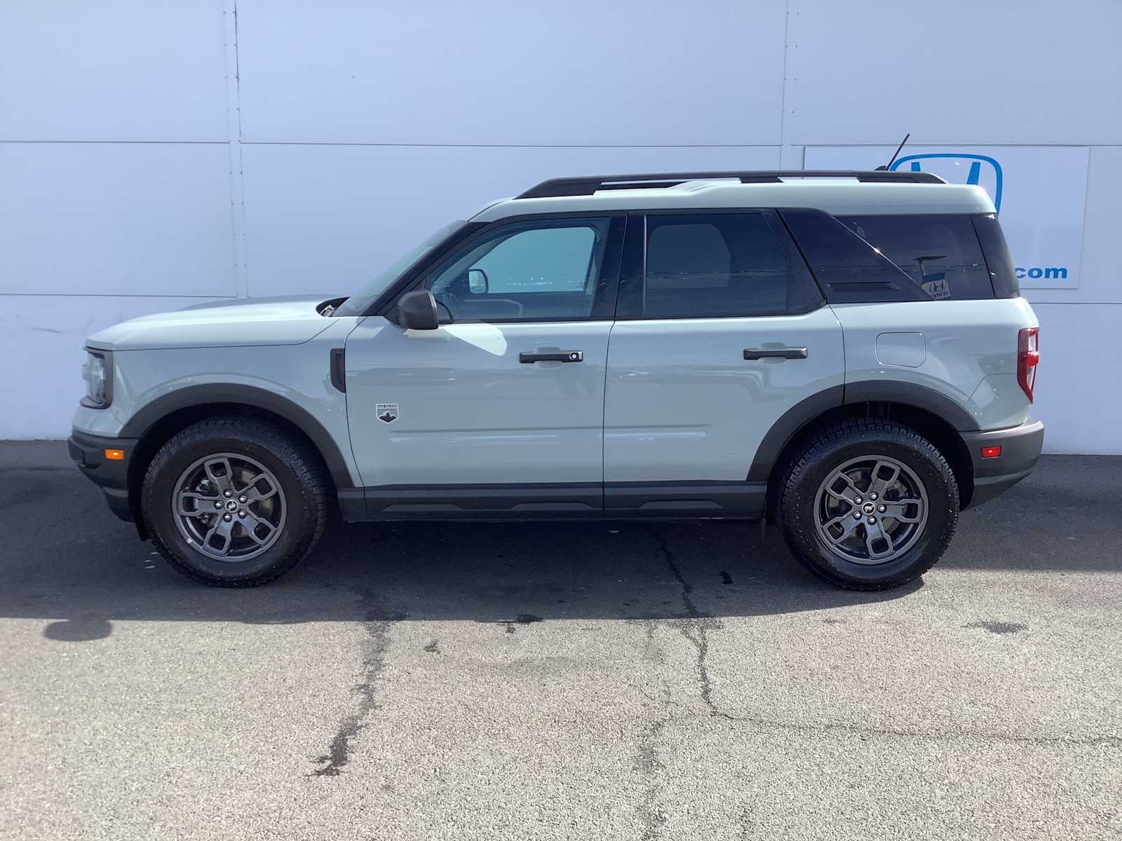 Thumbnail: 2021 Ford Bronco Sport - 3