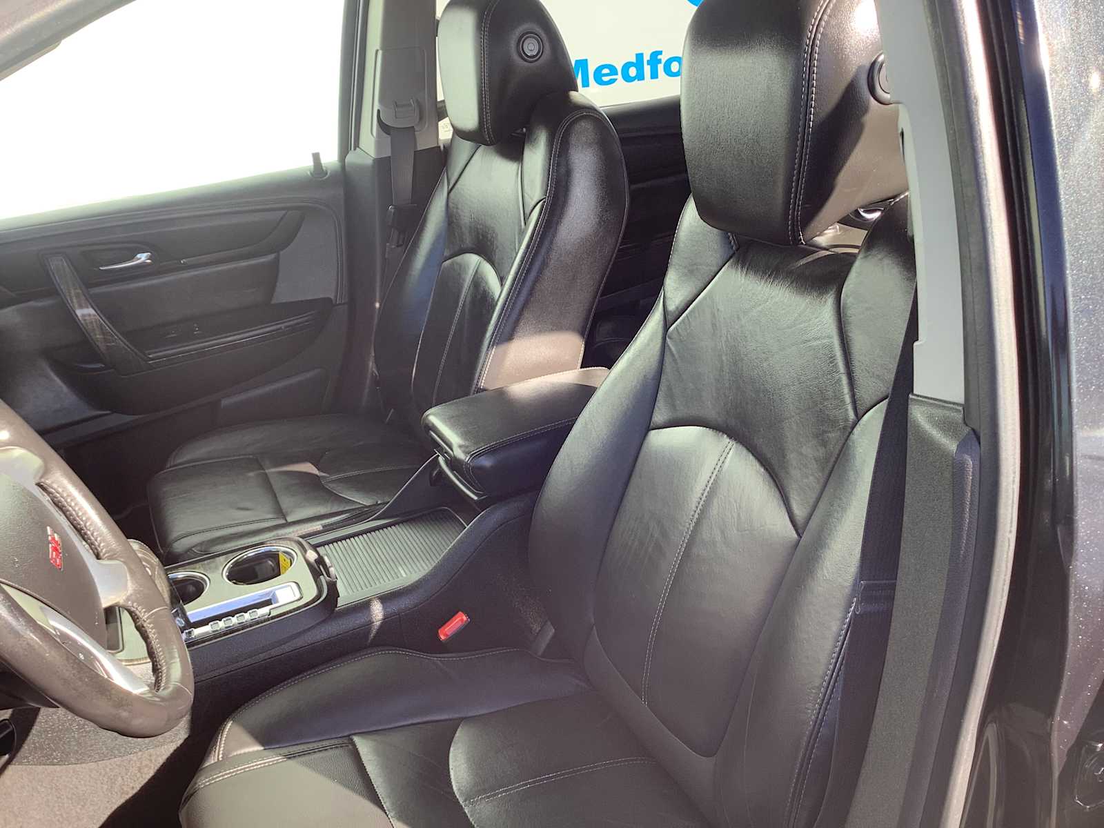 Thumbnail: 2015 GMC Acadia - 11