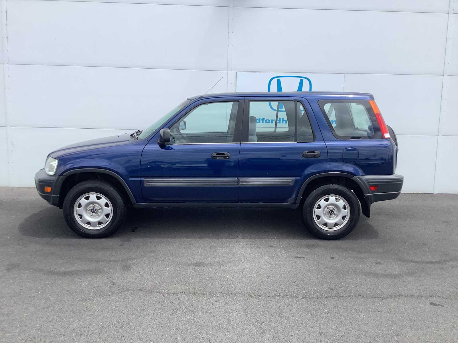 Thumbnail: 1997 Honda CR-V - 2