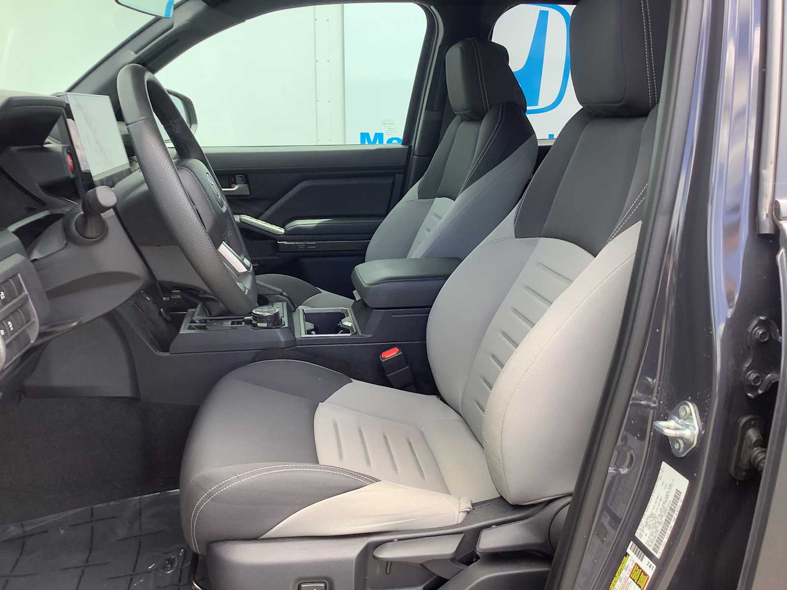 Thumbnail: 2024 Toyota Tacoma - 11