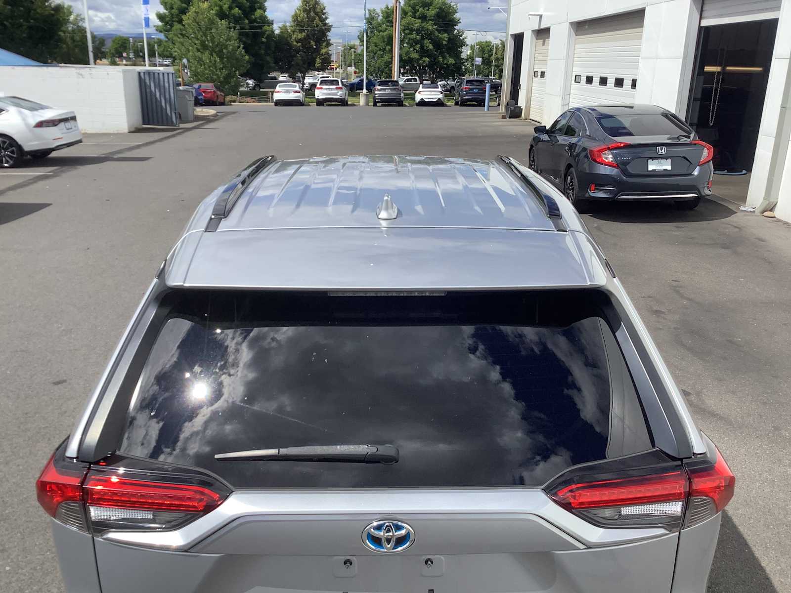Thumbnail: 2020 Toyota RAV4 - 5