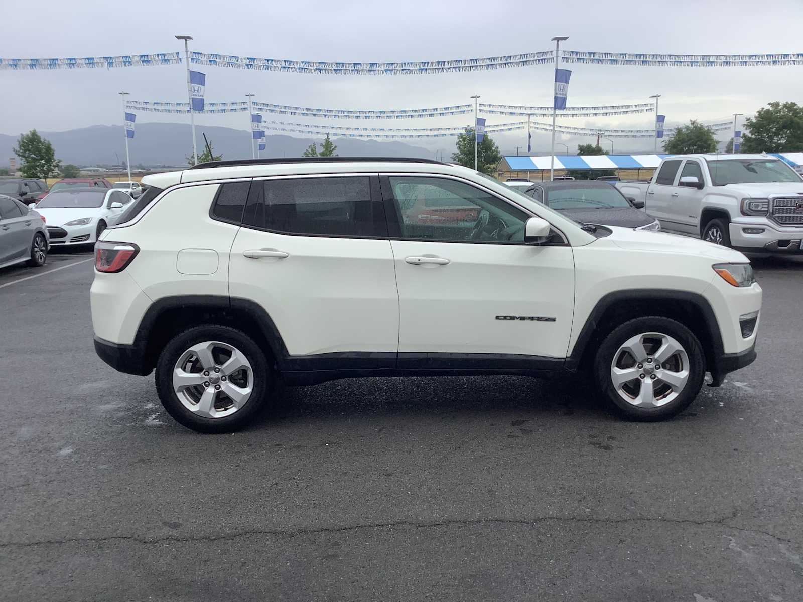 Thumbnail: 2018 Jeep Compass - 8
