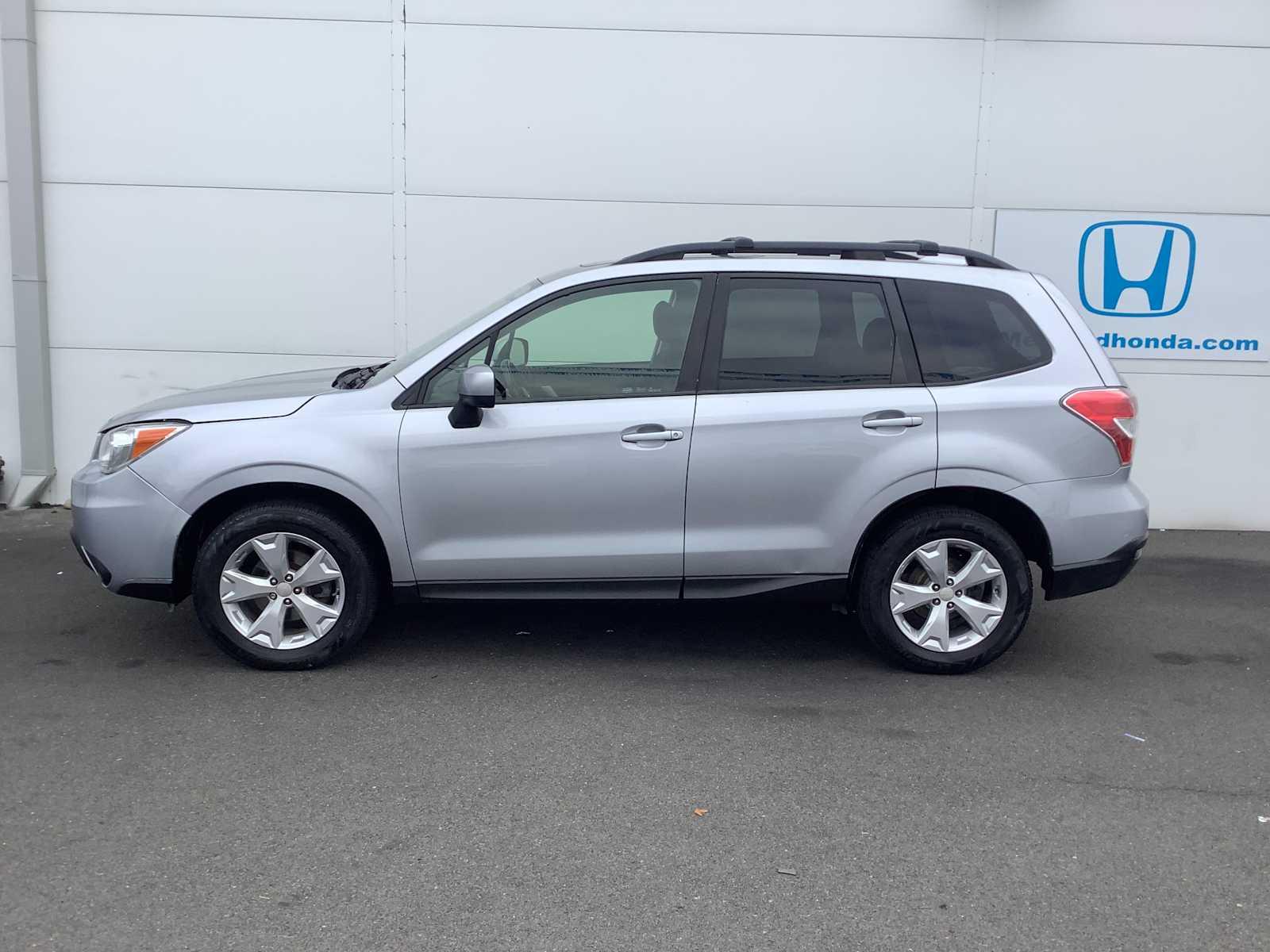 Thumbnail: 2016 Subaru Forester - 3