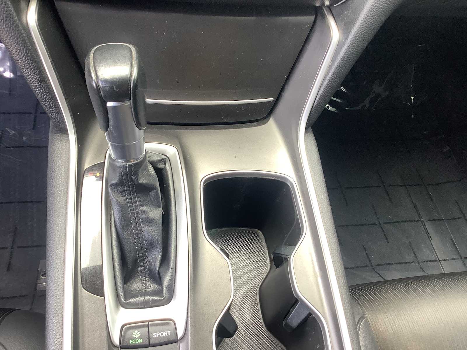 2022 Honda Accord Sport - Photo 18