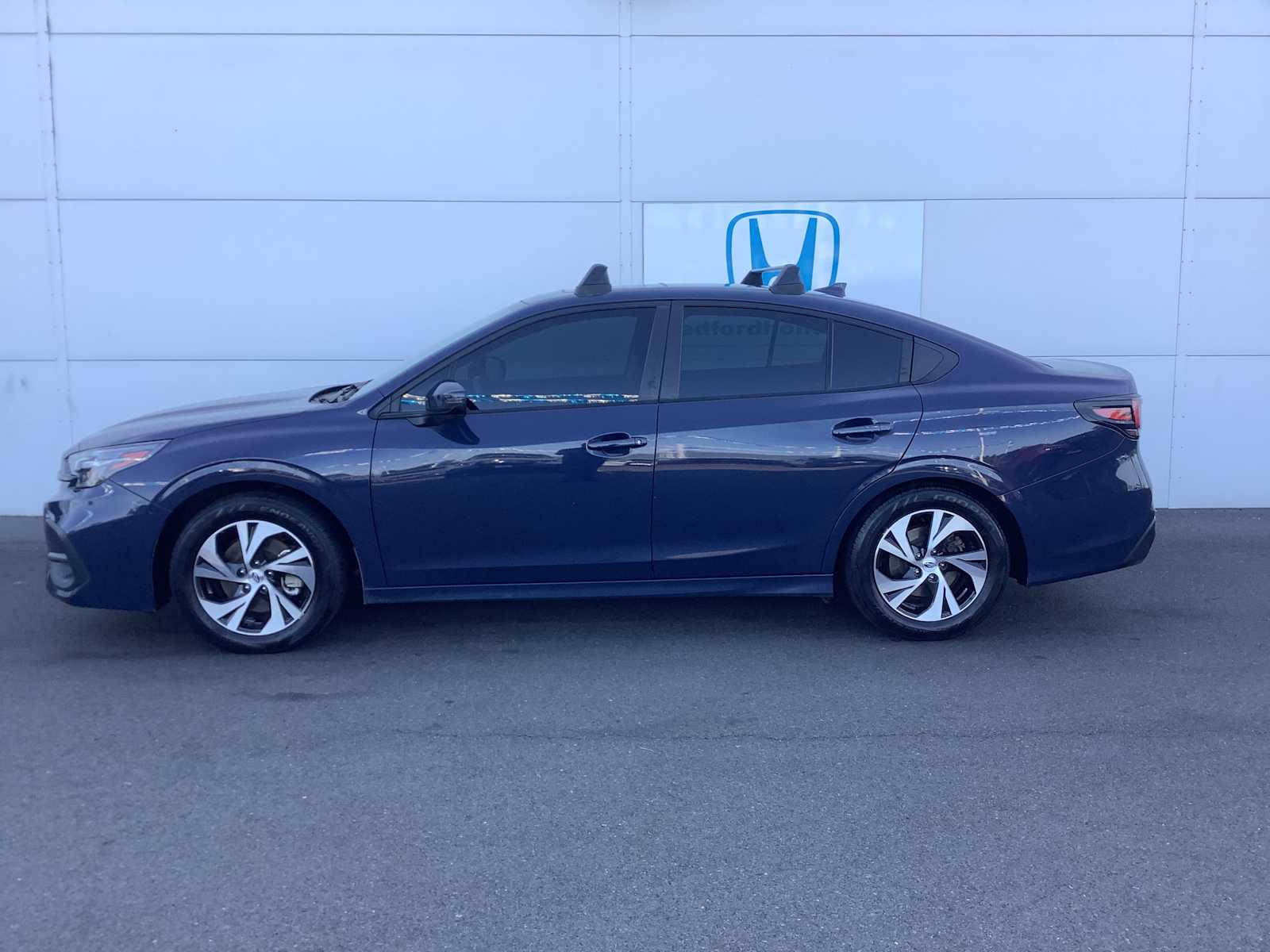 2023 Subaru Legacy Premium 2