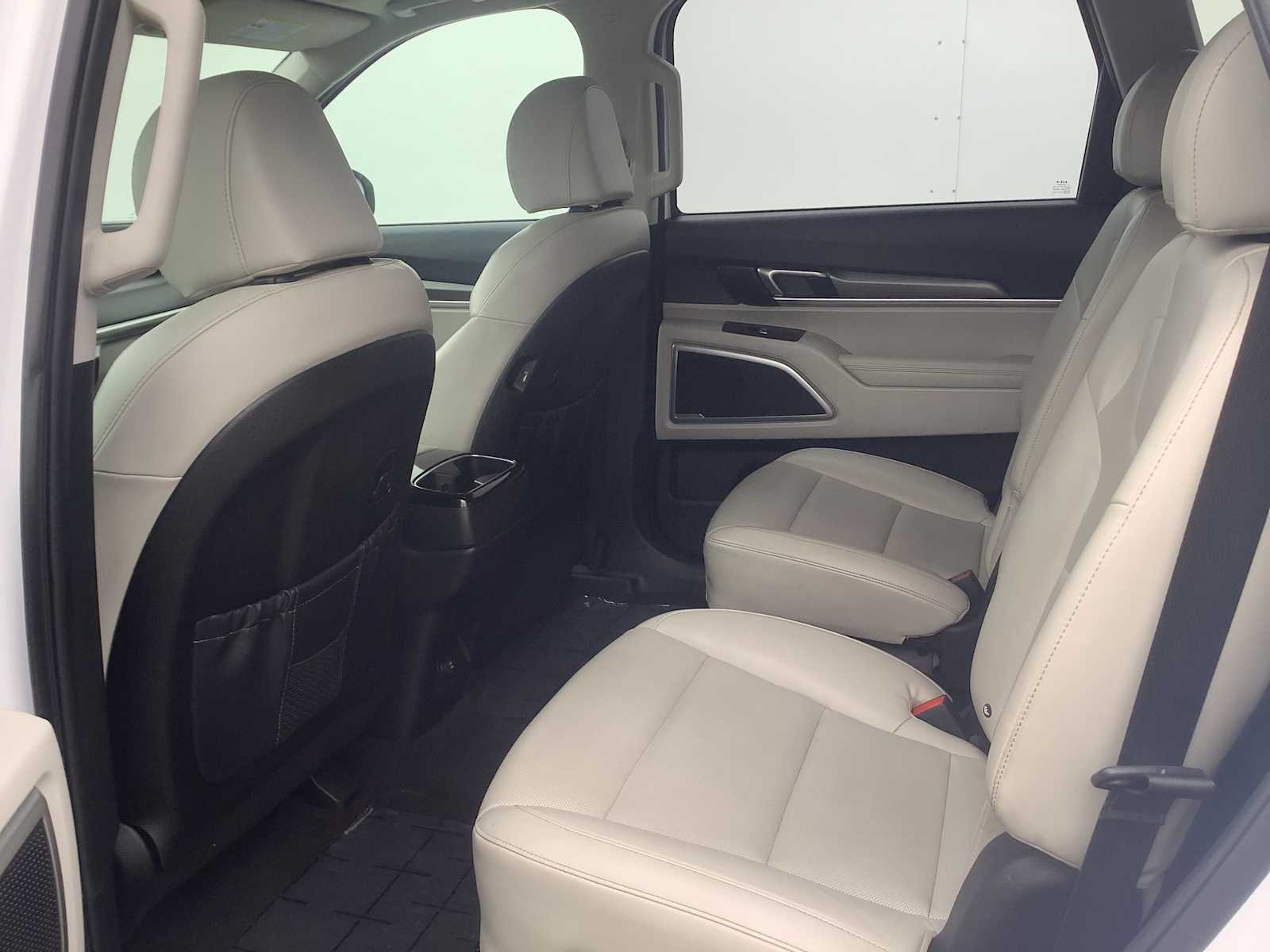 Thumbnail: 2022 Kia Telluride - 12