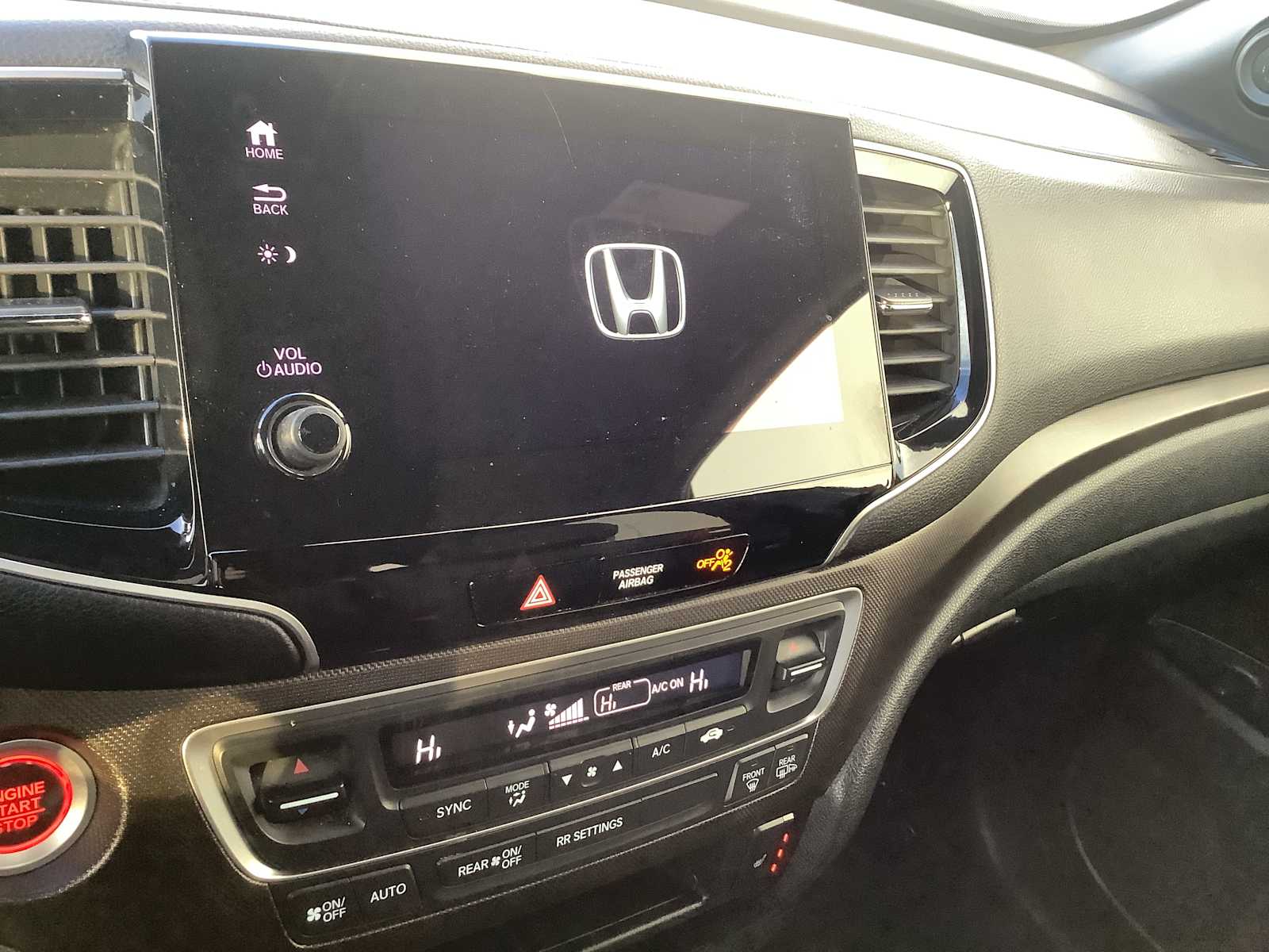 Thumbnail: 2023 Honda Passport - 17