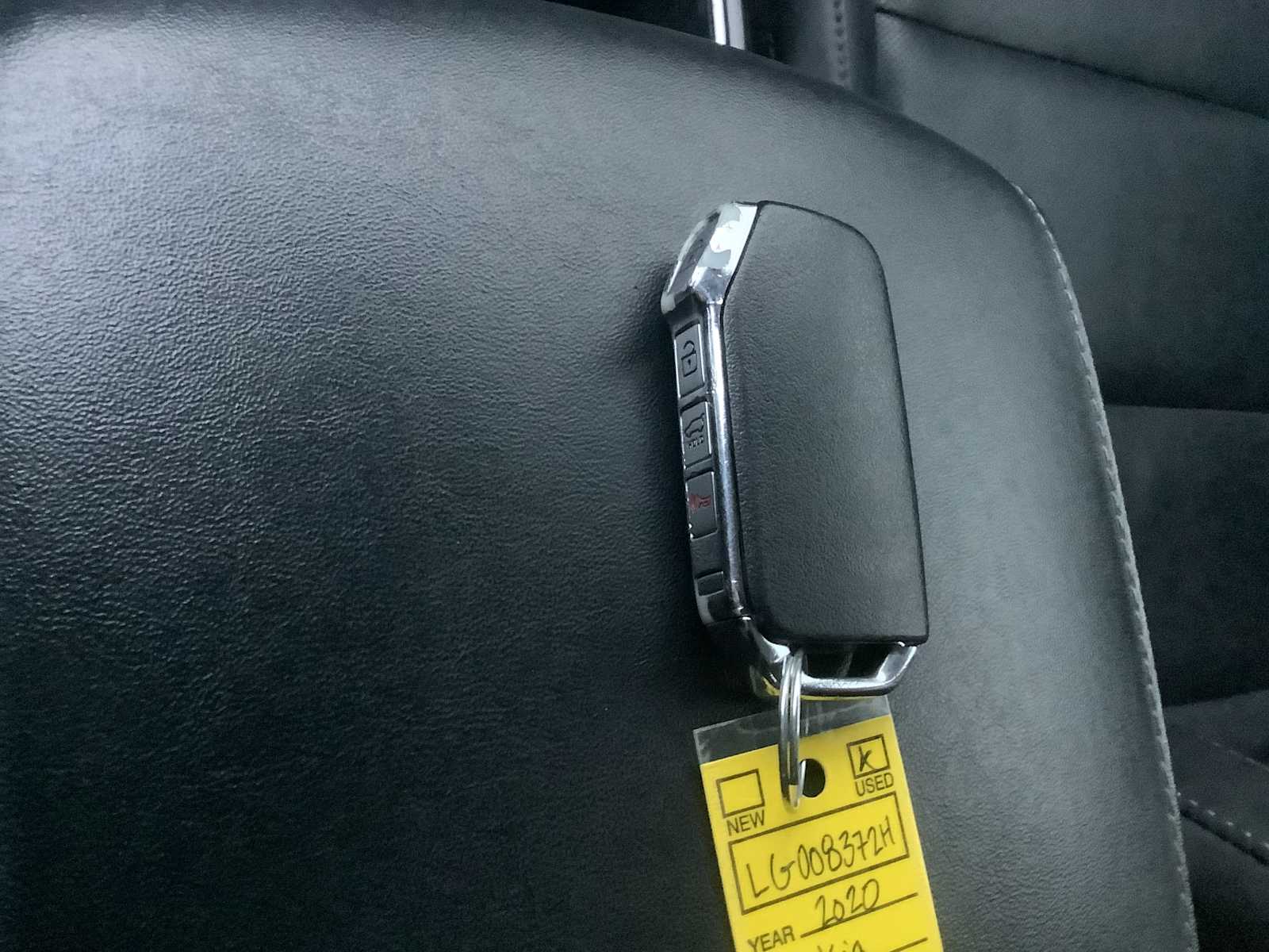 Thumbnail: 2020 Kia Telluride - 19