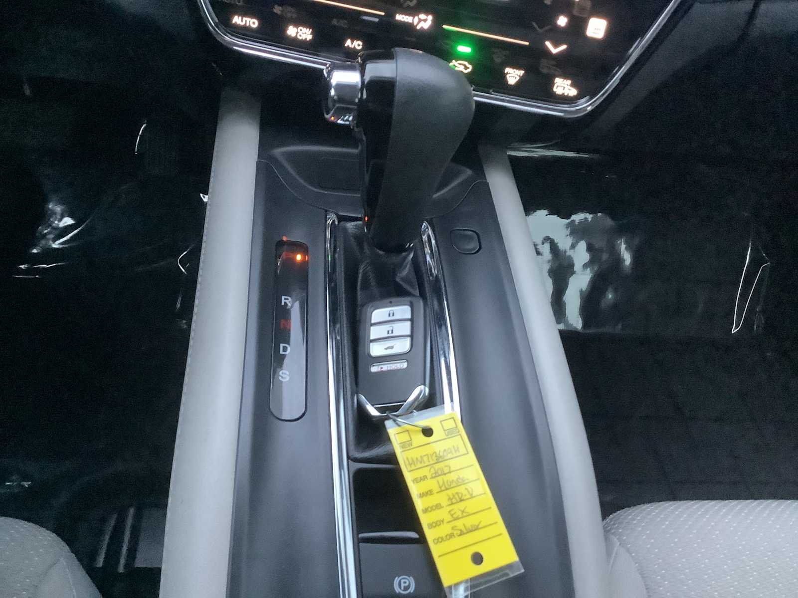 Thumbnail: 2017 Honda HR-V - 18