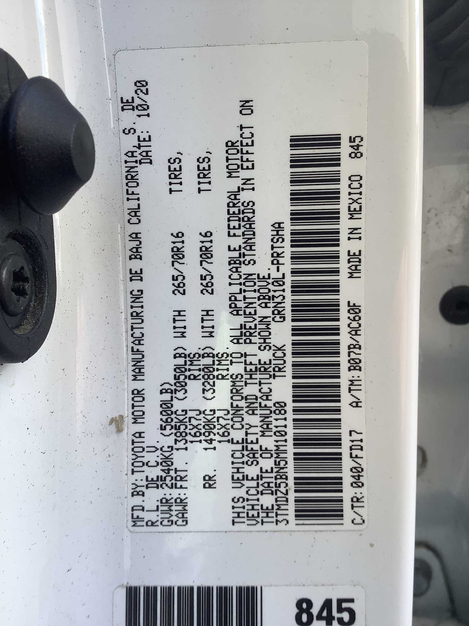 Thumbnail: 2021 Toyota Tacoma - 21