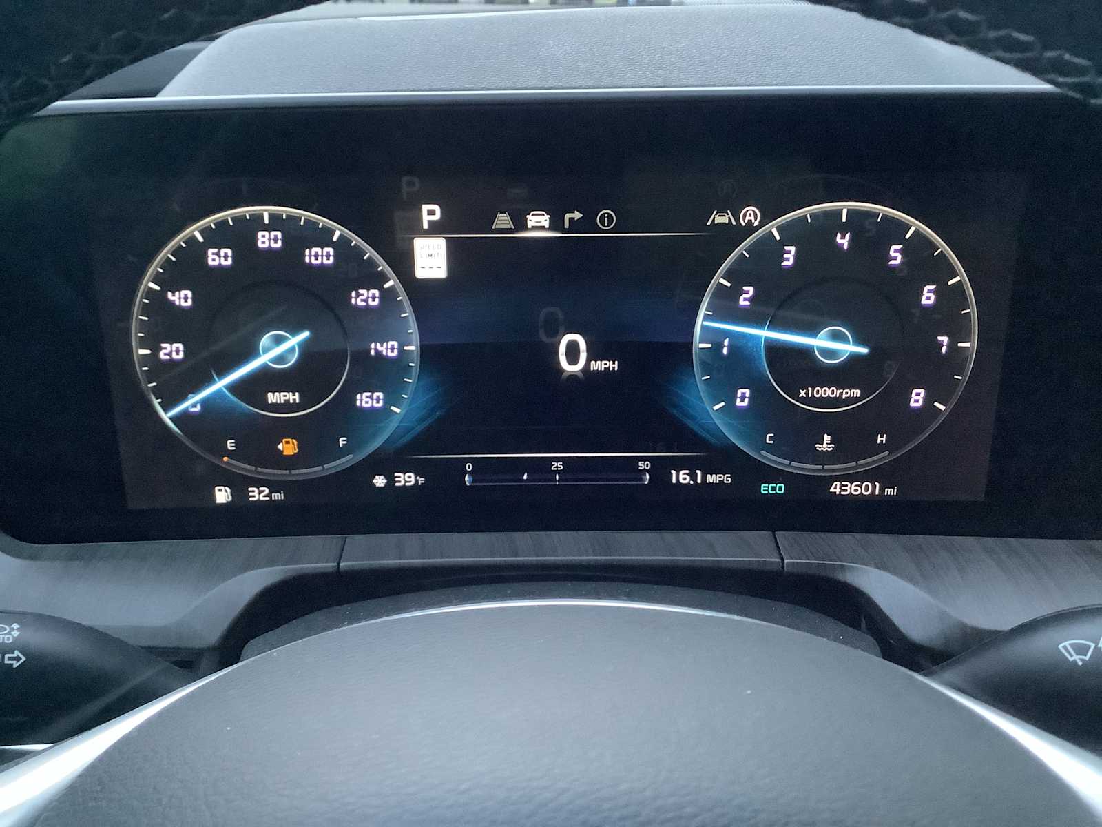 Thumbnail: 2023 Kia Telluride - 20