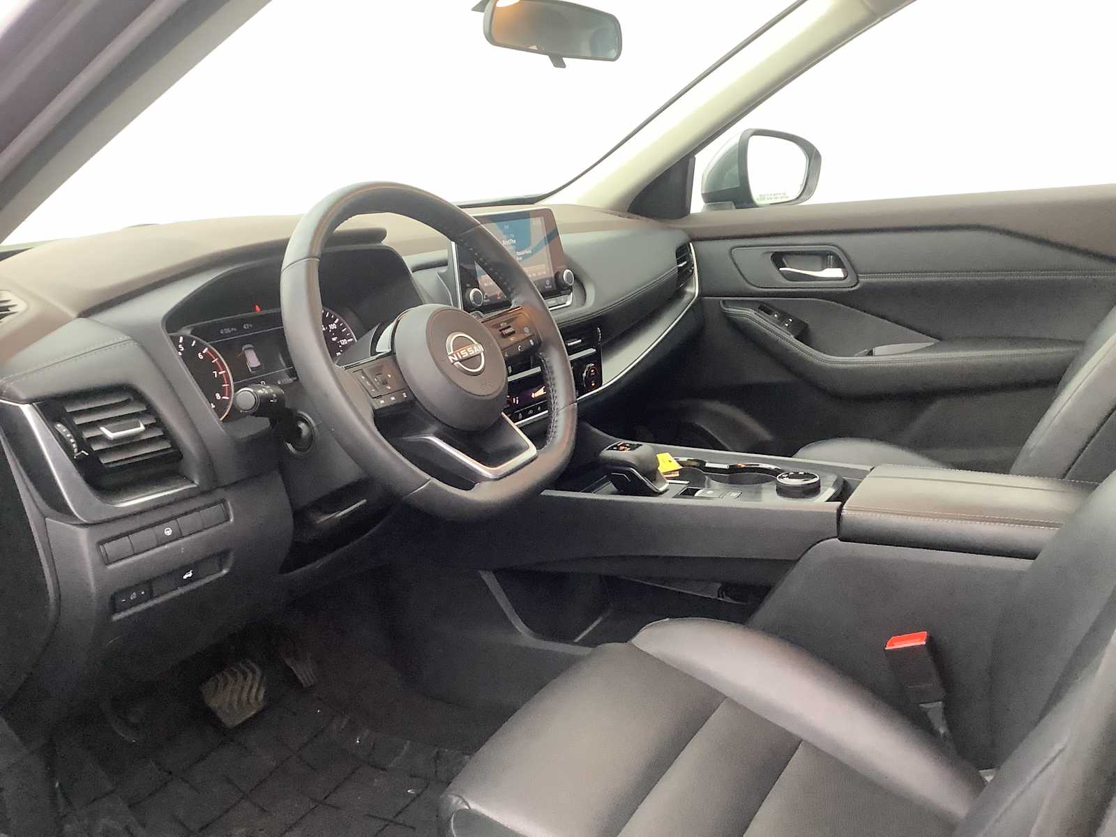 Thumbnail: 2023 Nissan Rogue - 3