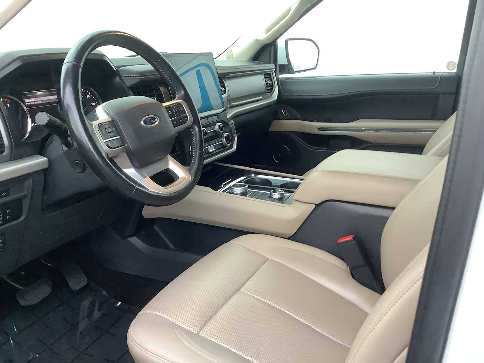 Thumbnail: 2023 Ford Expedition MAX - 3