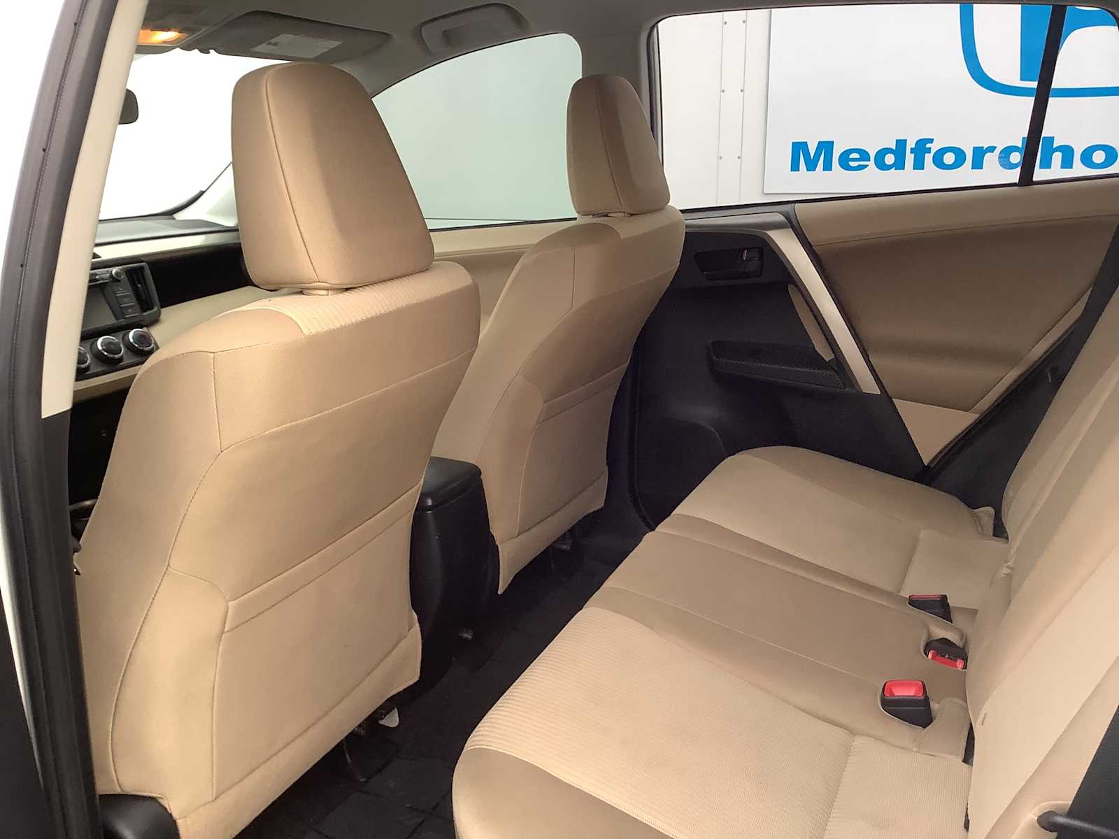 Thumbnail: 2013 Toyota RAV4 - 12