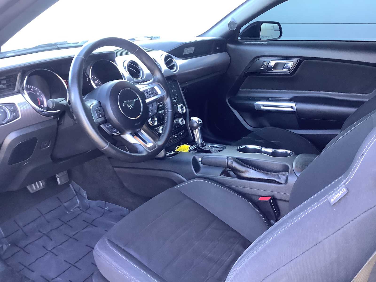 Thumbnail: 2017 Ford Mustang - 3