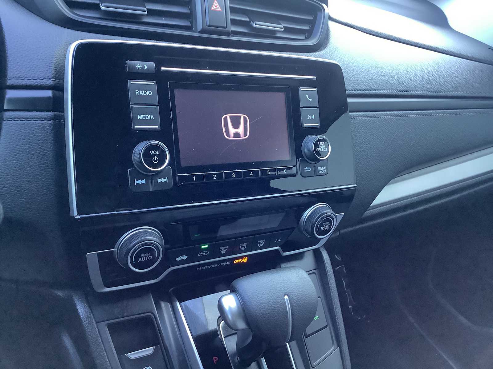 2019 Honda CR-V LX - Photo 16