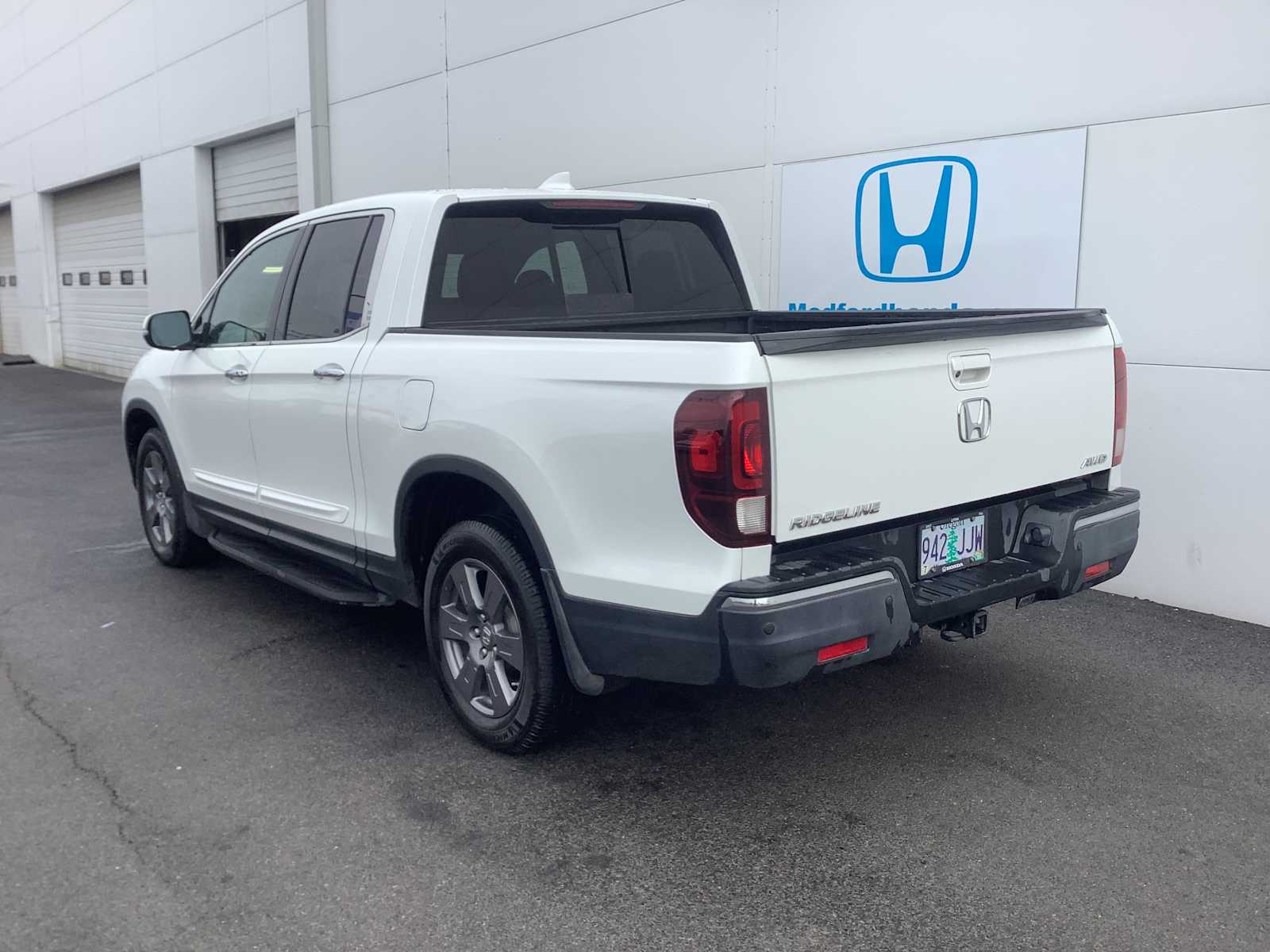 2020 Honda Ridgeline RTL-E photo 3