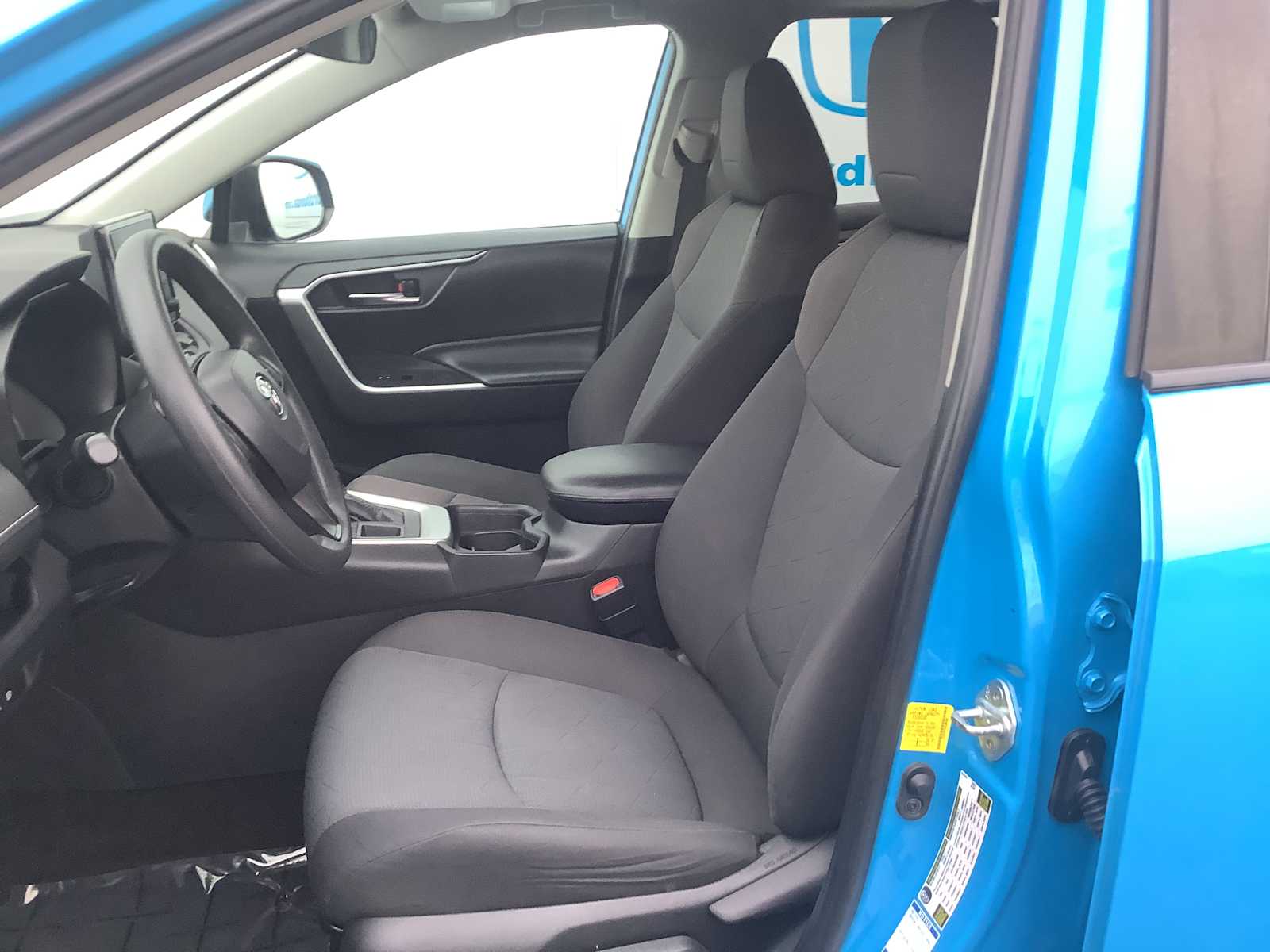 Thumbnail: 2019 Toyota RAV4 - 11