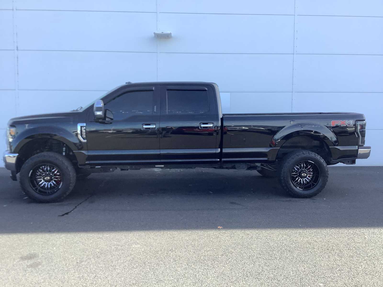 Thumbnail: 2017 Ford F-350 - 2