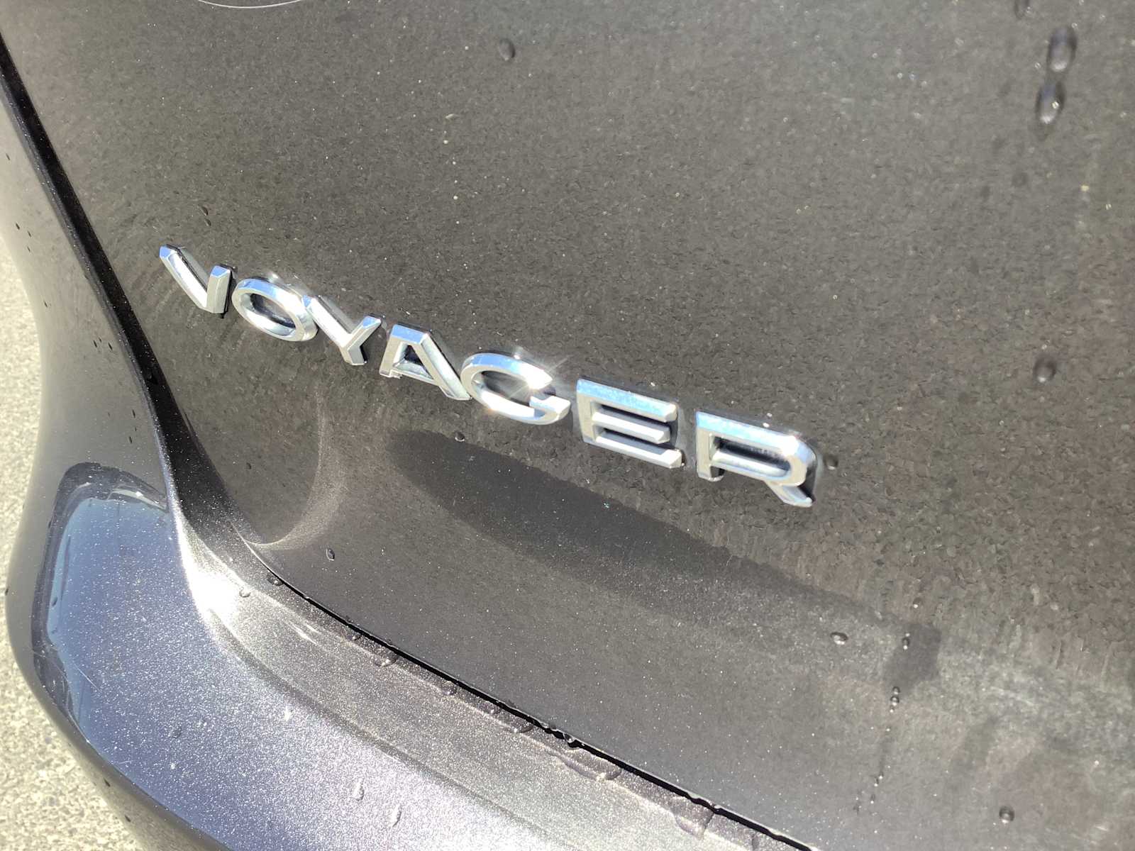 Thumbnail: 2021 Chrysler Voyager - 6