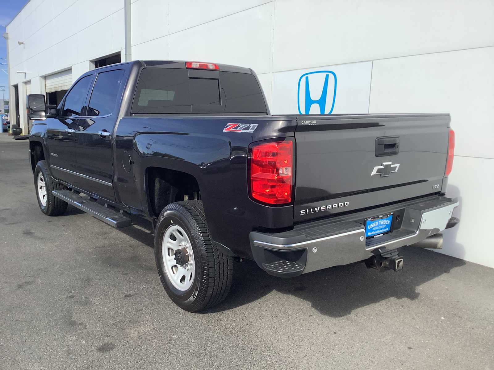 Thumbnail: 2015 Chevrolet Silverado 3500 - 4