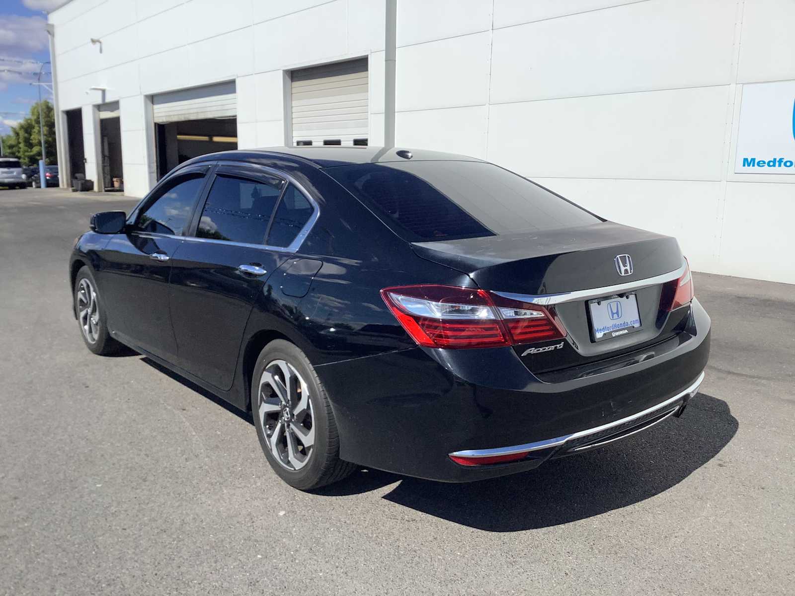 Thumbnail: 2016 Honda Accord - 2