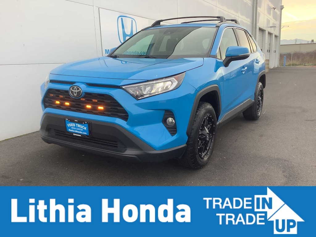 Used 2019 Toyota RAV4 XLE SUV