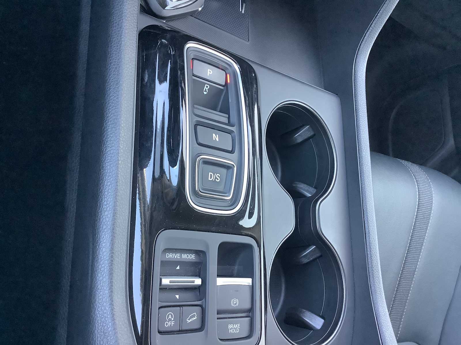 Thumbnail: 2023 Honda Pilot - 18
