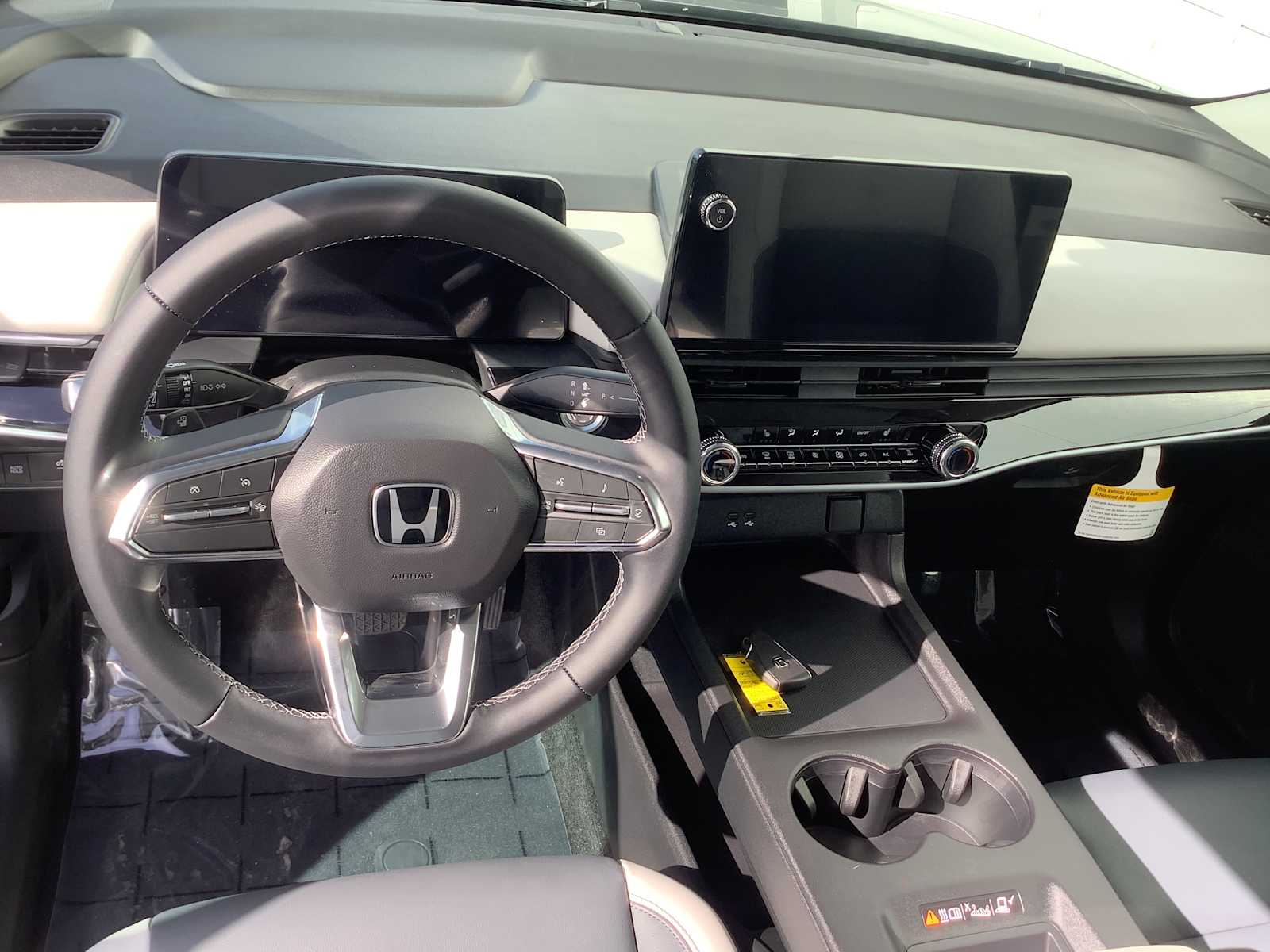 Thumbnail: 2026 Honda Prologue - 10