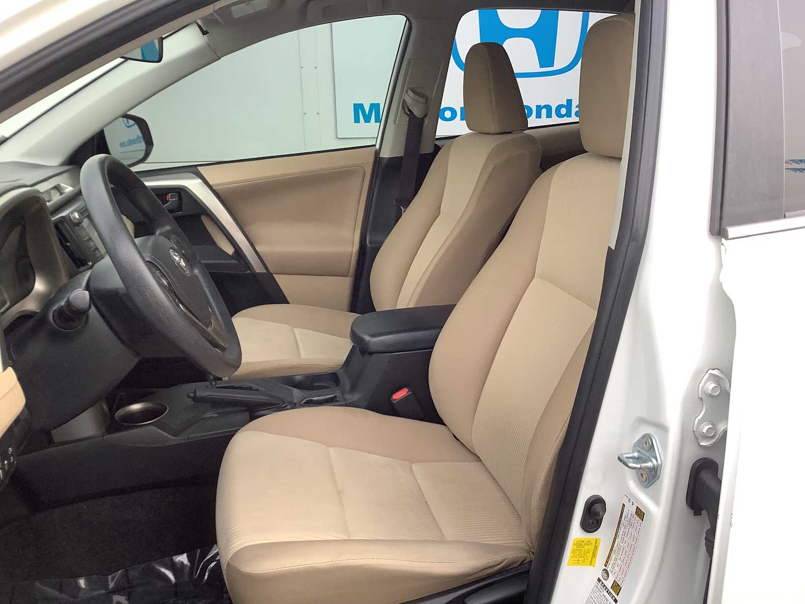 Thumbnail: 2013 Toyota RAV4 - 11