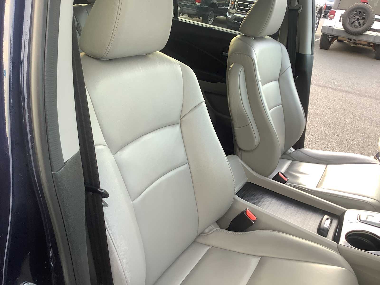 Thumbnail: 2022 Honda Pilot - 14