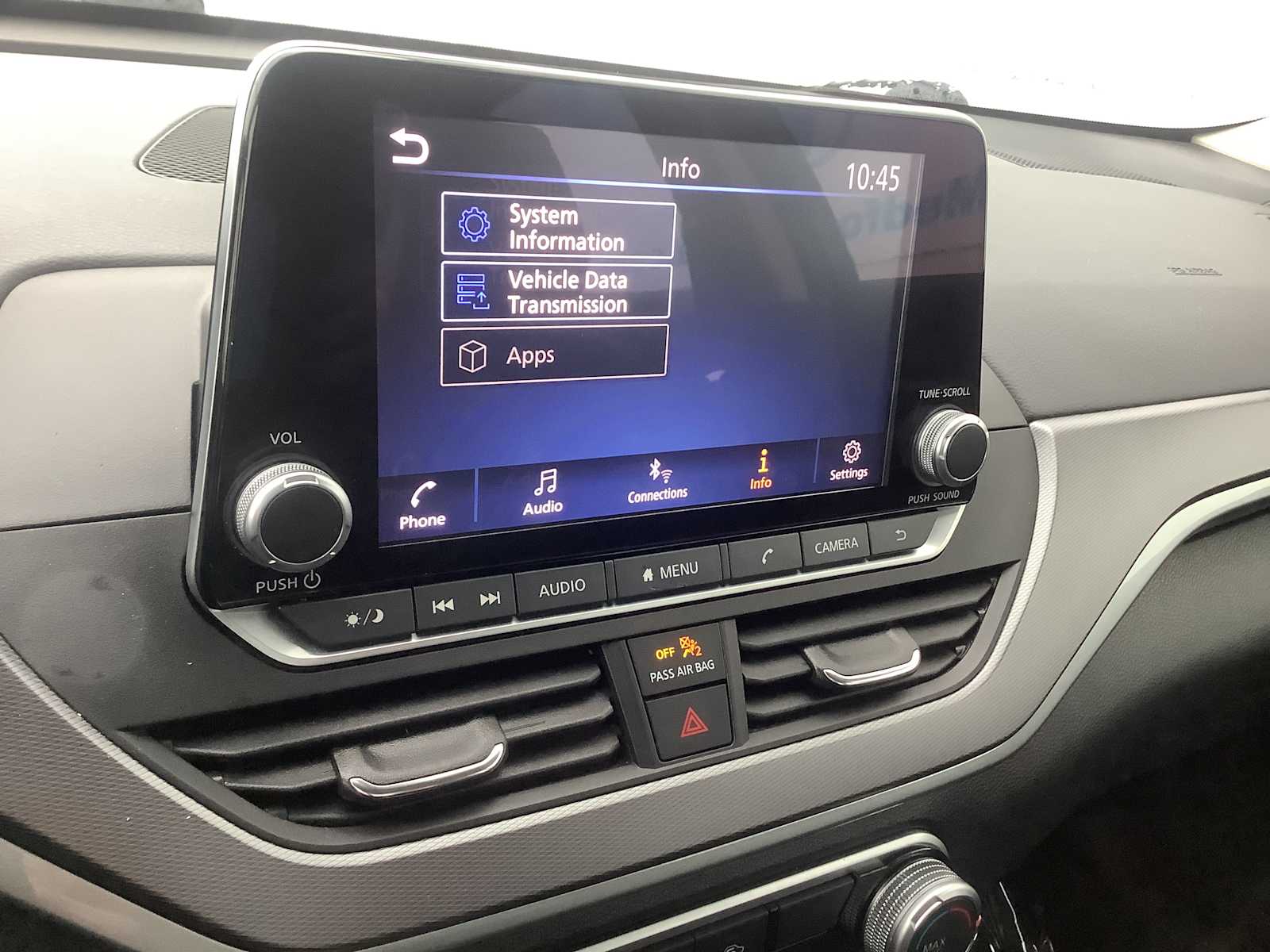 Thumbnail: 2023 Nissan Altima - 16