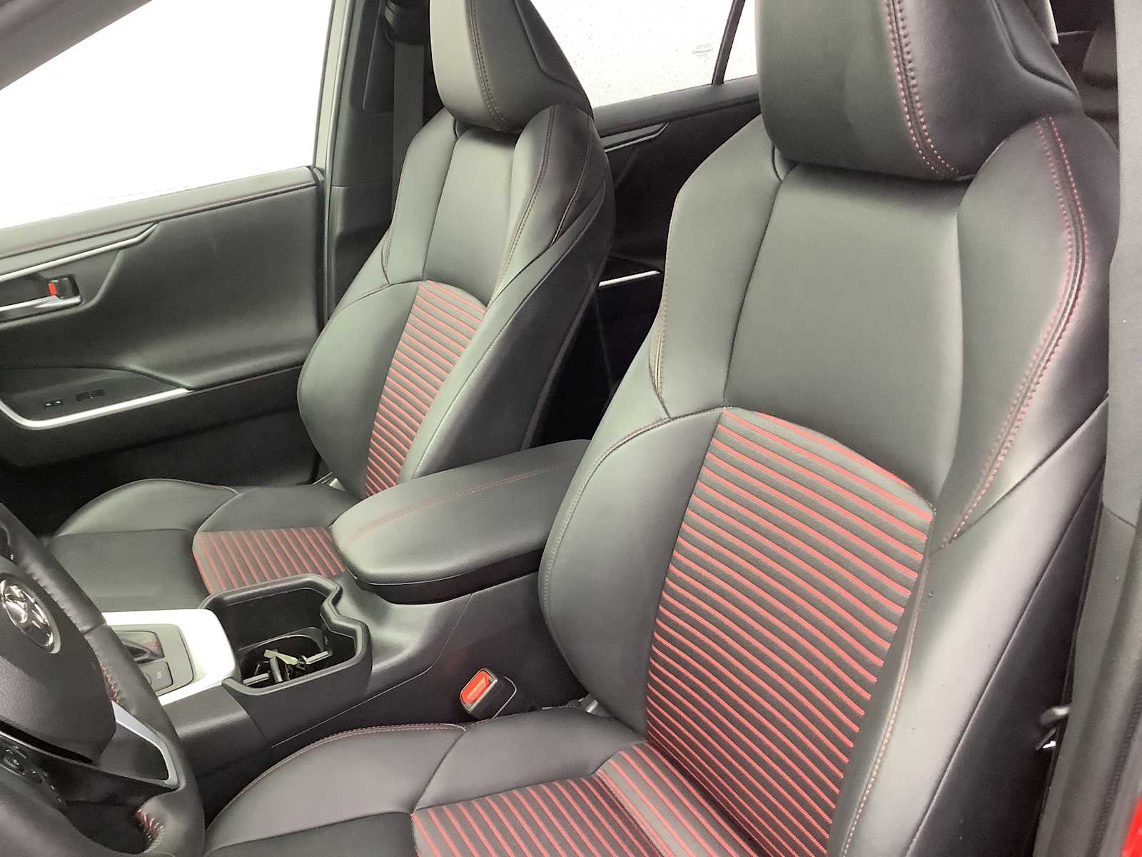 Thumbnail: 2023 Toyota RAV4 - 12