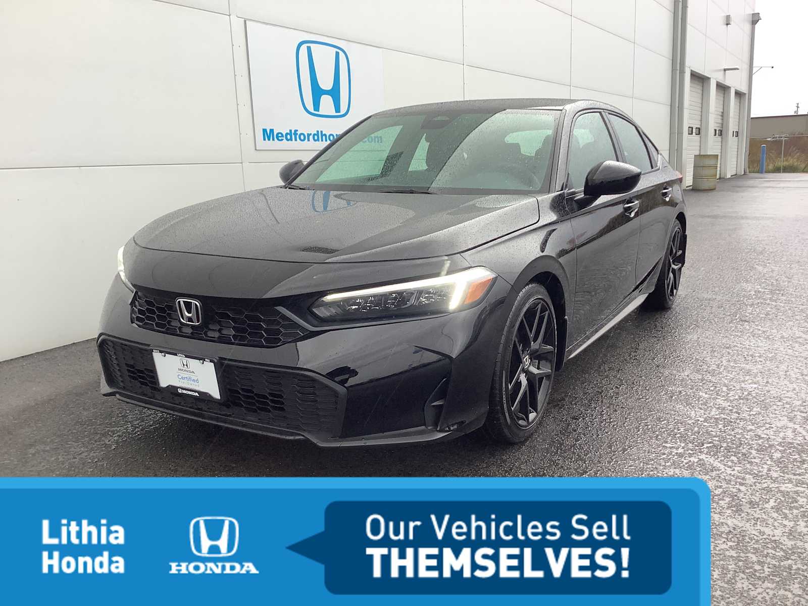 2025 Honda Civic Hatchback Sport's photo