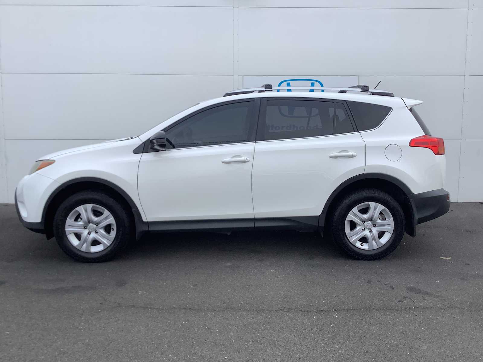 Thumbnail: 2013 Toyota RAV4 - 2