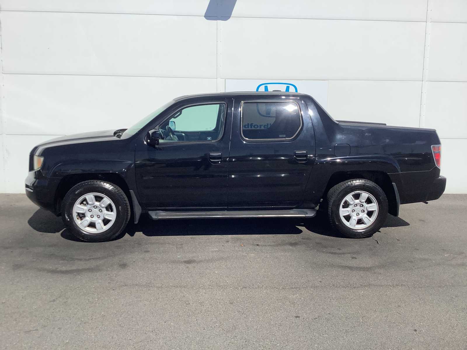 Thumbnail: 2006 Honda Ridgeline - 3