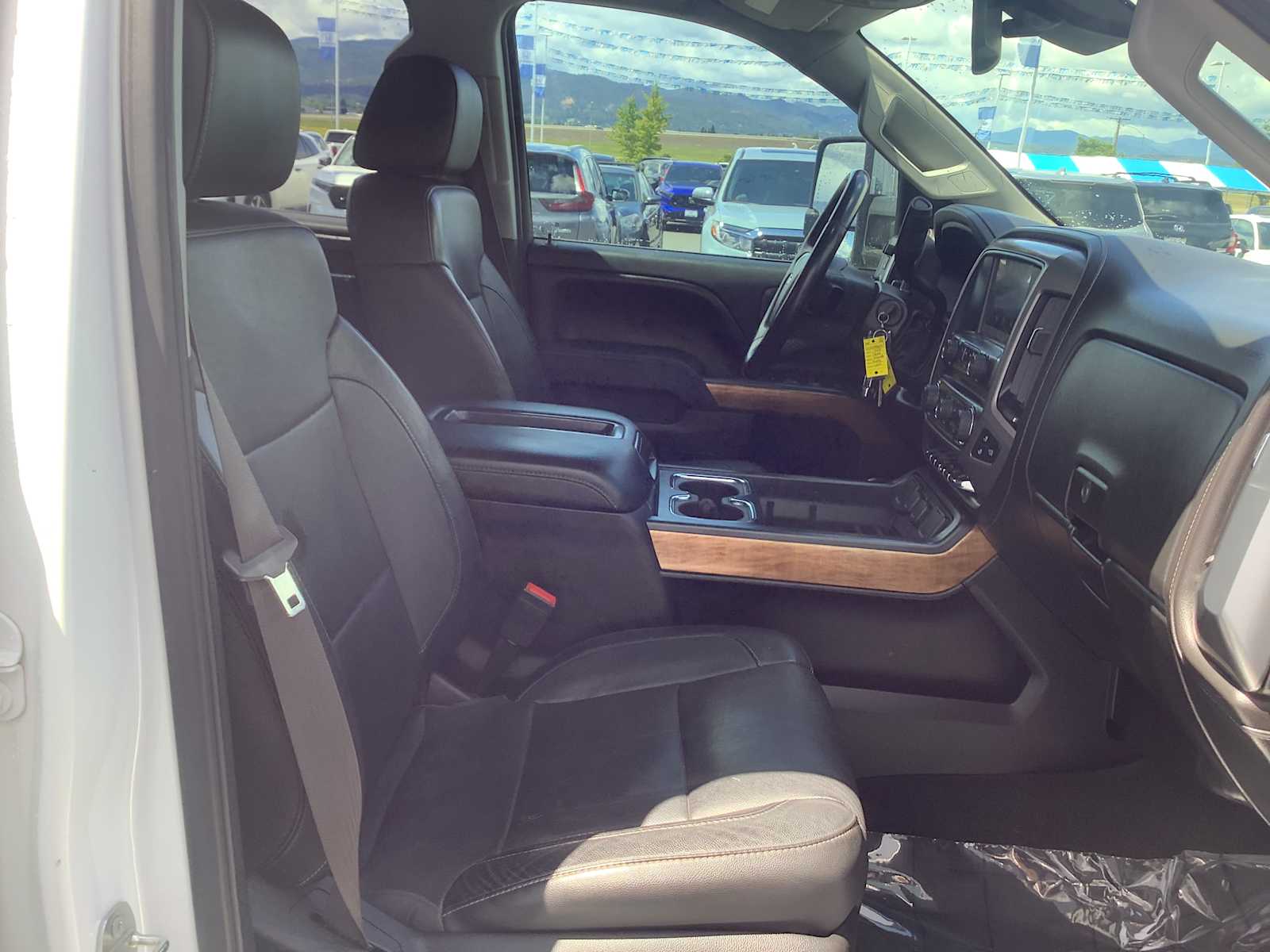 Thumbnail: 2015 Chevrolet Silverado 3500 - 15