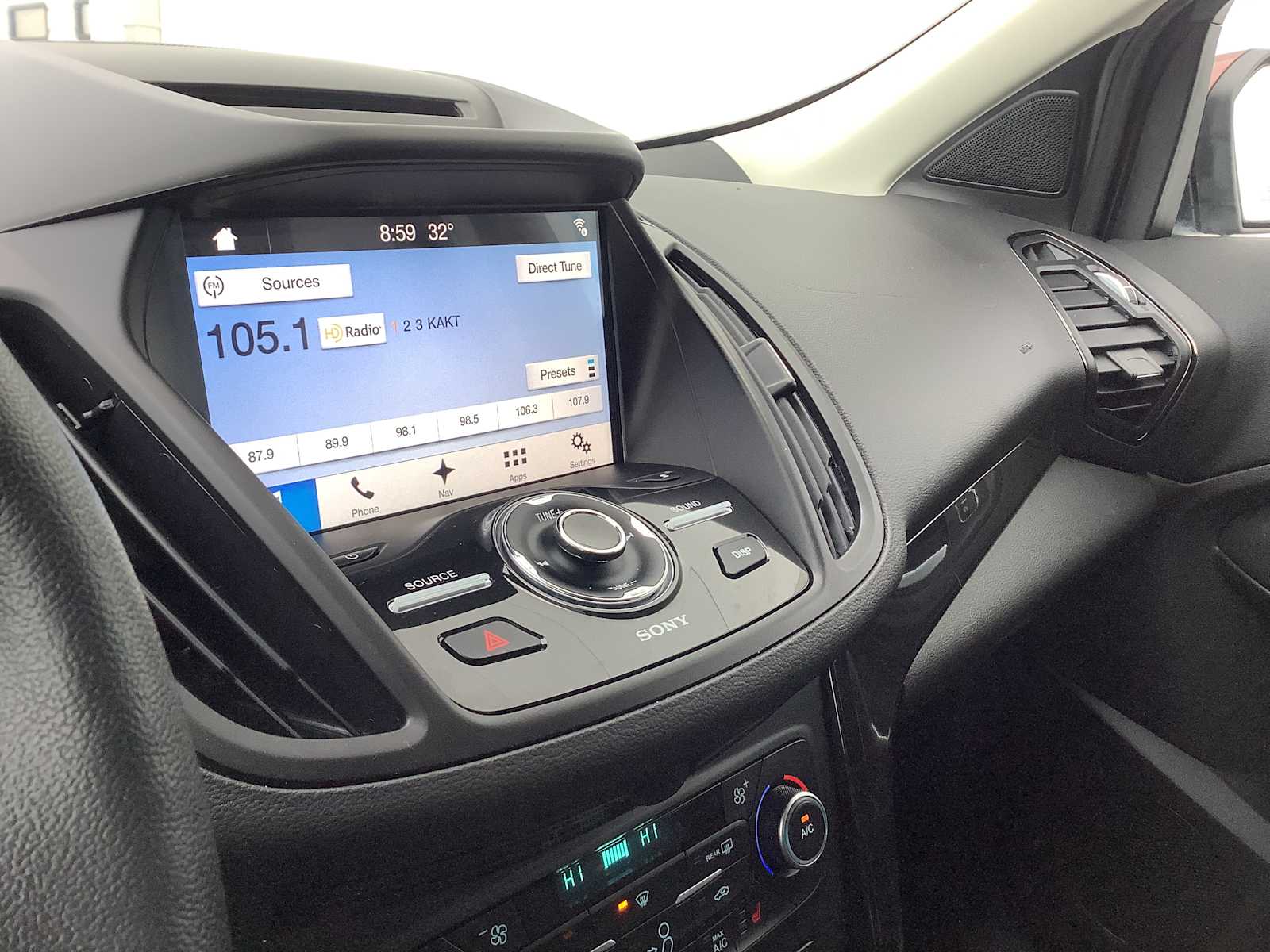 Thumbnail: 2018 Ford Escape - 17