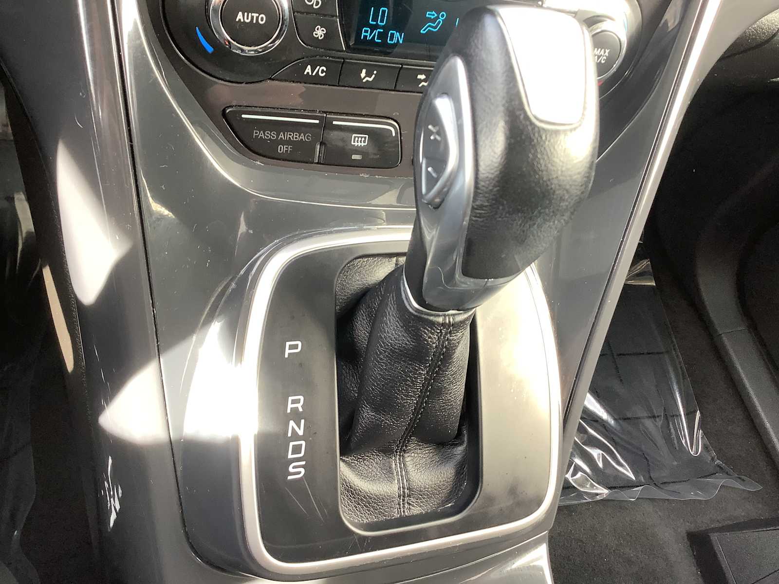 Thumbnail: 2013 Ford Escape - 17