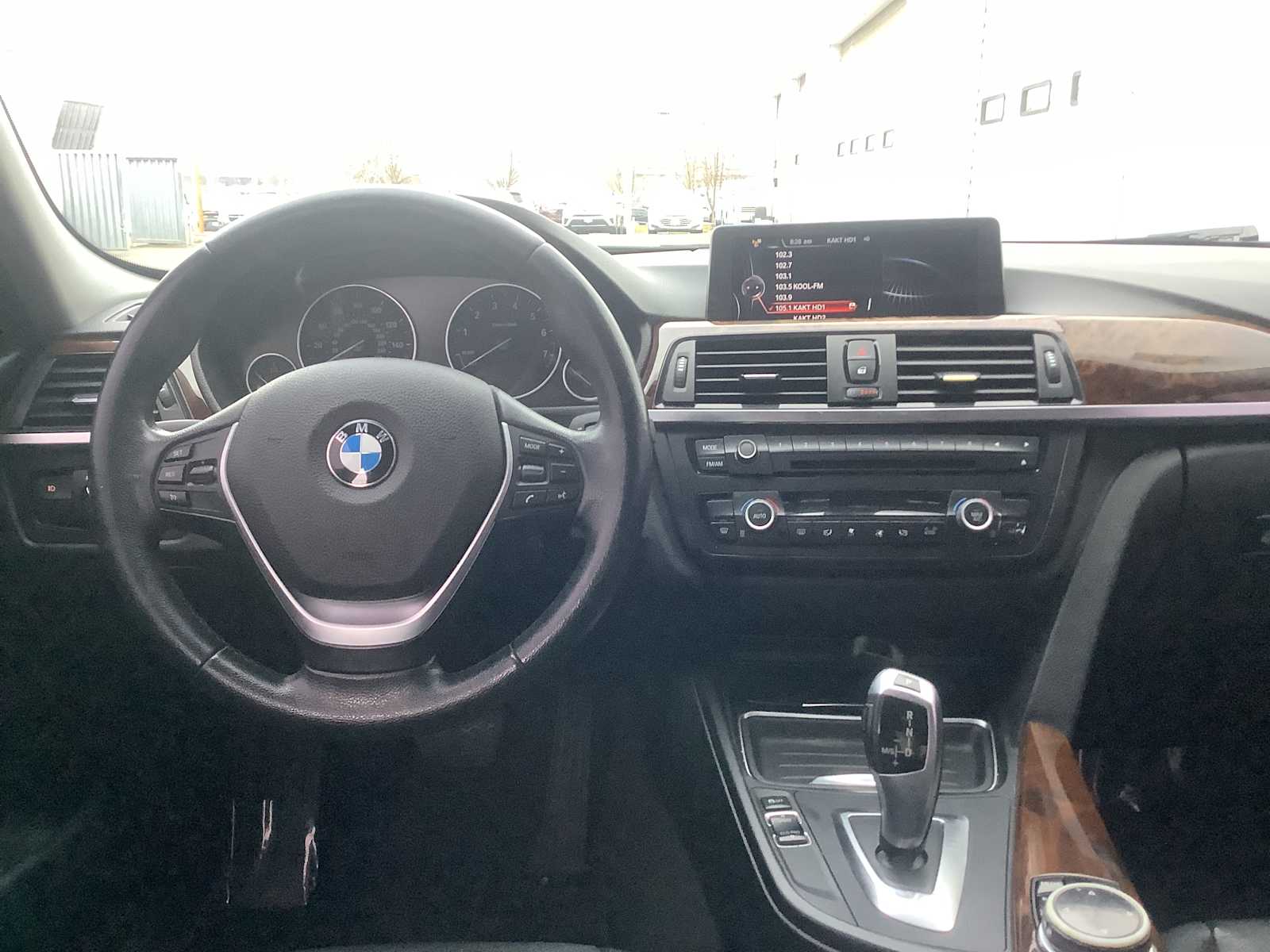 Thumbnail: 2014 BMW 3 Series - 10