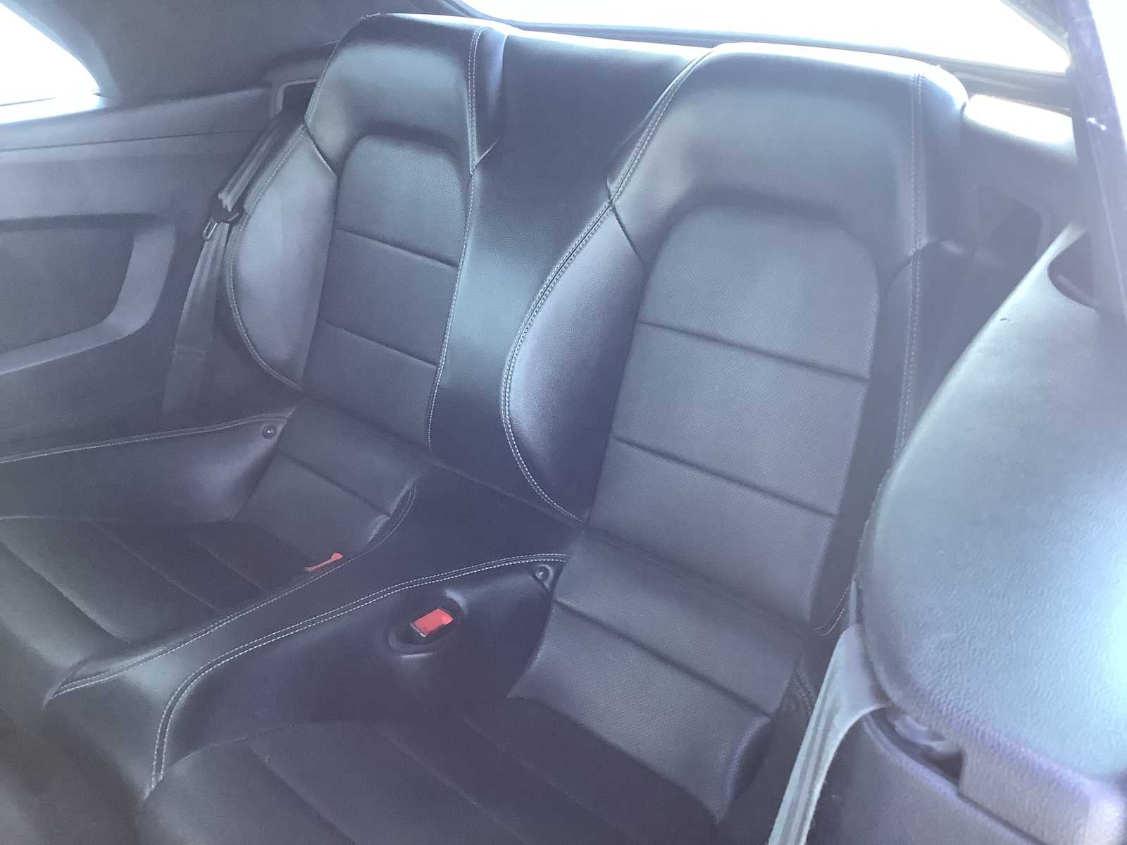 2019 Ford Mustang GT Premium - Photo 13