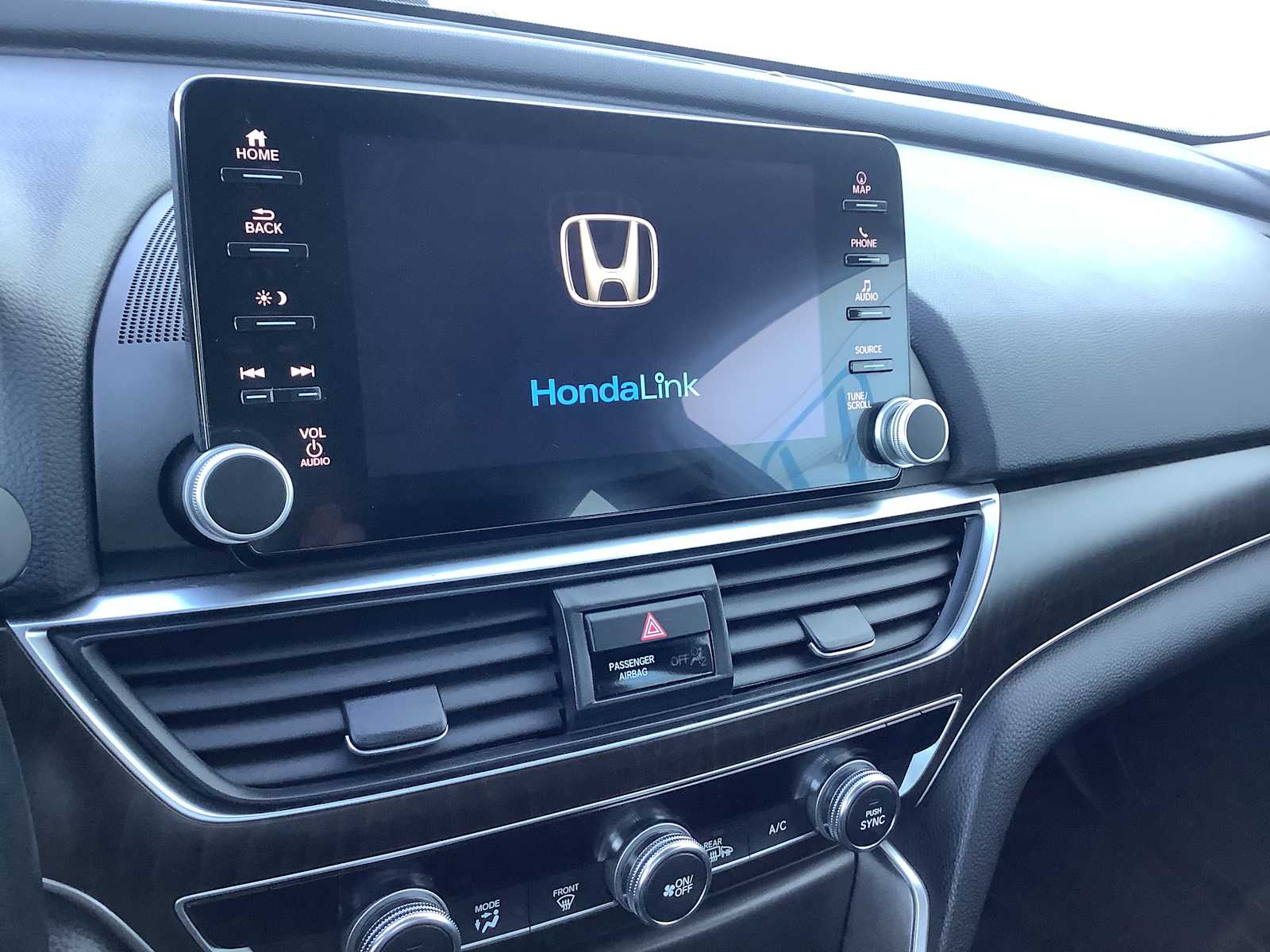 Thumbnail: 2021 Honda Accord - 17