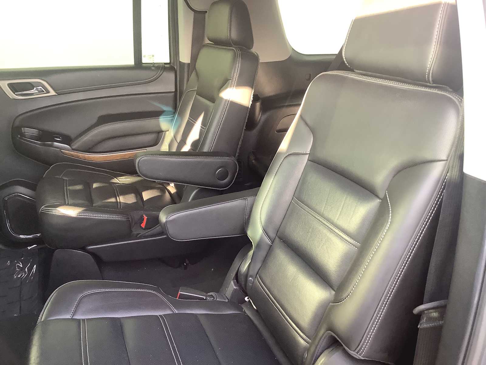 Thumbnail: 2019 GMC Yukon XL - 13