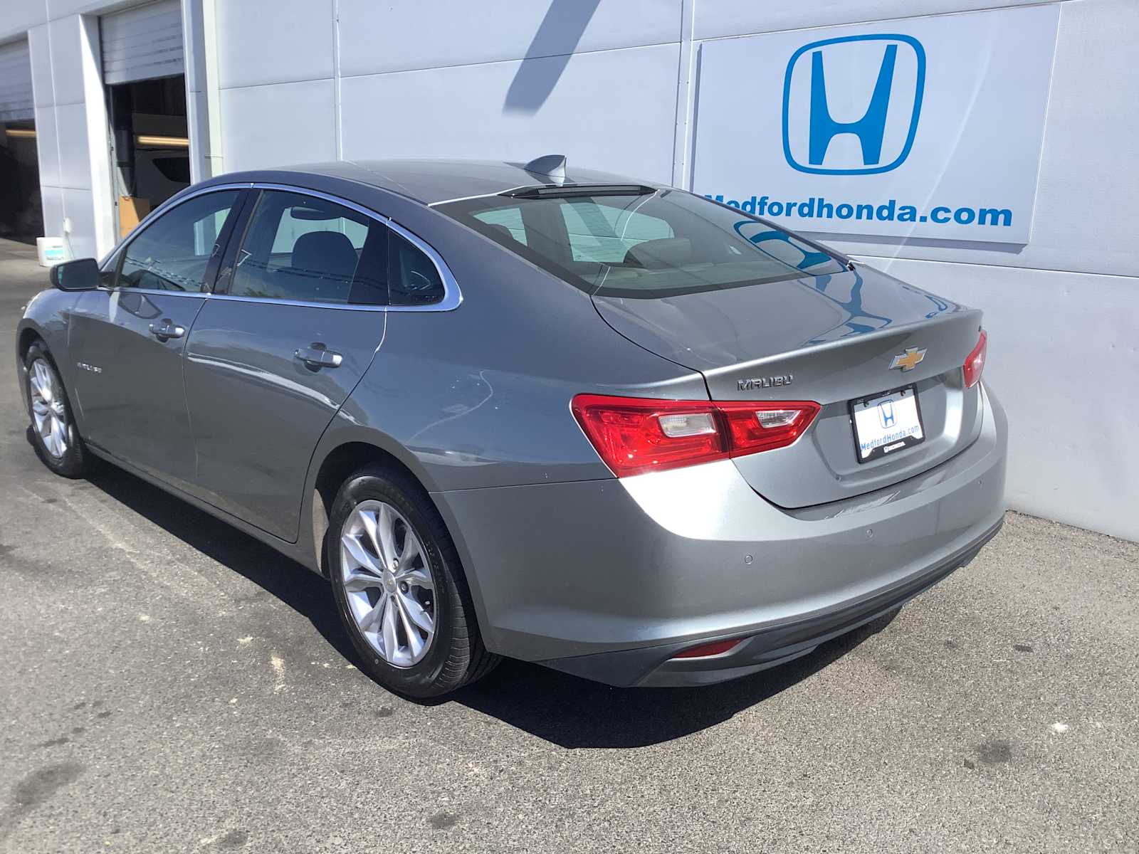 Thumbnail: 2024 Chevrolet Malibu - 4