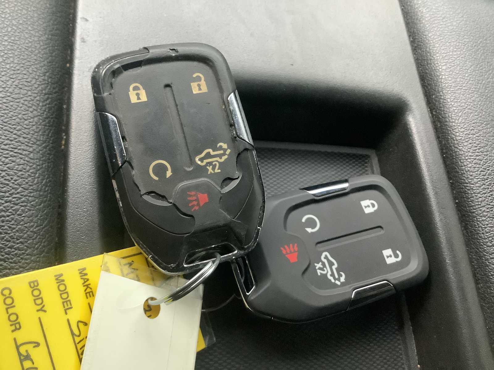 Thumbnail: 2021 Chevrolet Silverado 1500 - 19