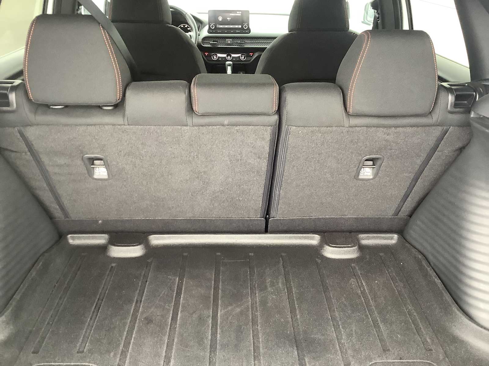 Thumbnail: 2025 Honda HR-V - 14