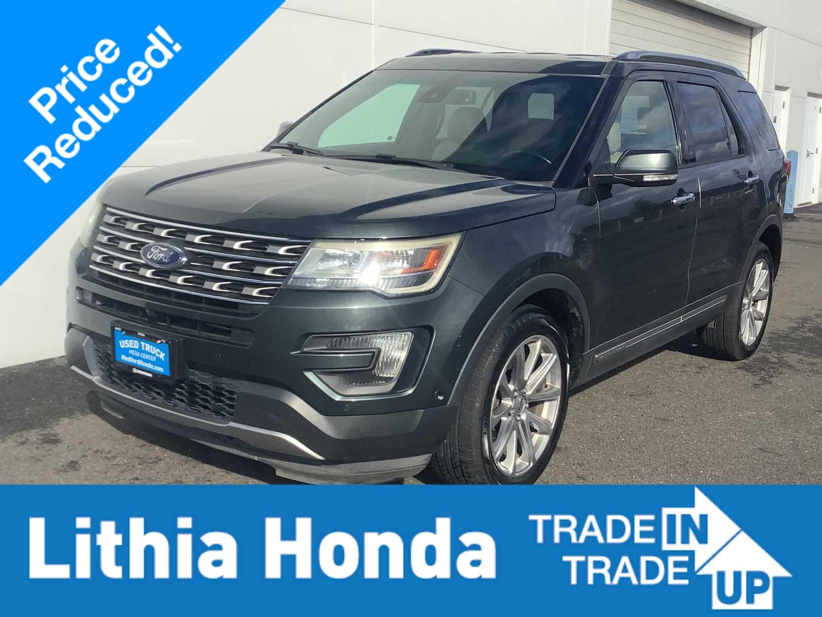 Thumbnail: 2016 Ford Explorer - 1