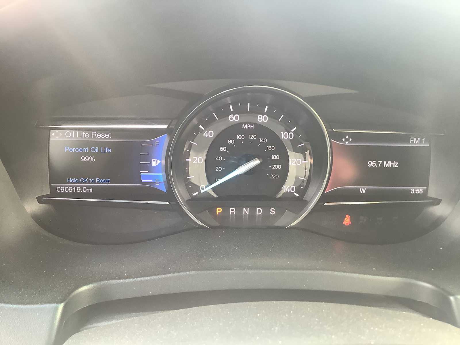 Thumbnail: 2016 Ford Explorer - 18