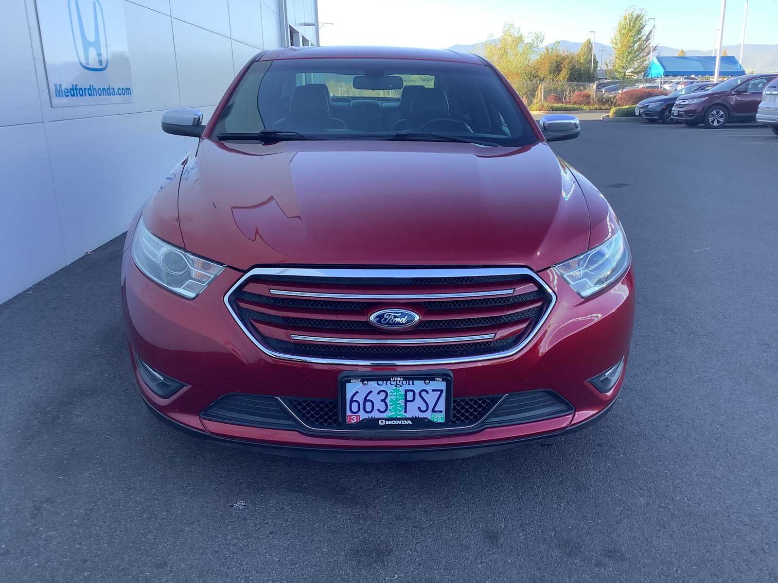 Thumbnail: 2013 Ford Taurus - 6